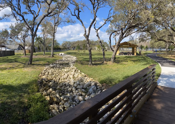 Del Oro Park photo 1